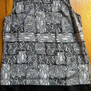 Tommy Hilfiger Monochrome Lace Pattern Top